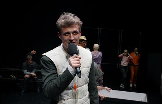 MARAT/SADE